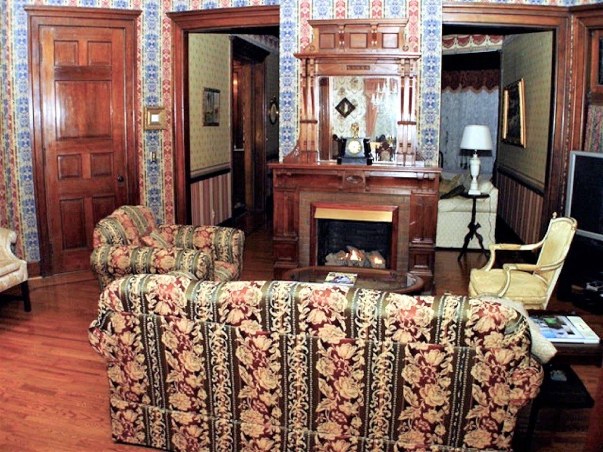 Wabash Herrold On Hill Bed And Breakfast المظهر الخارجي الصورة